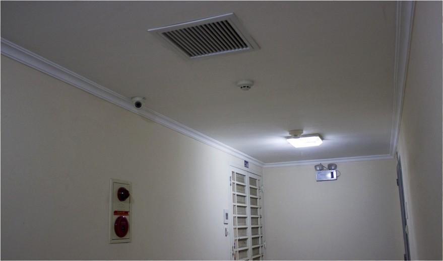 đèn sạc treo tường khi cúp điện