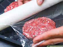 Cách làm hamburger bò phô mai siêu đơn giản tại nhà 2