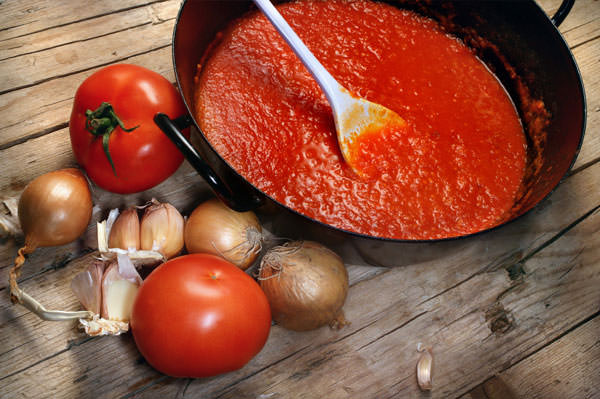 Cách làm mỳ Spaghetti thịt bò sốt cà chua với nồi Anod 3
