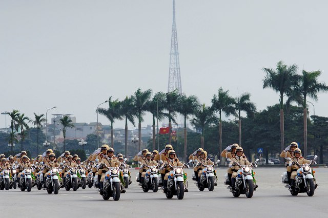 Hà Nội cấm 30 tuyến đường bảo đảm an ninh cho đoàn xe hộ tống tổng thống Obama