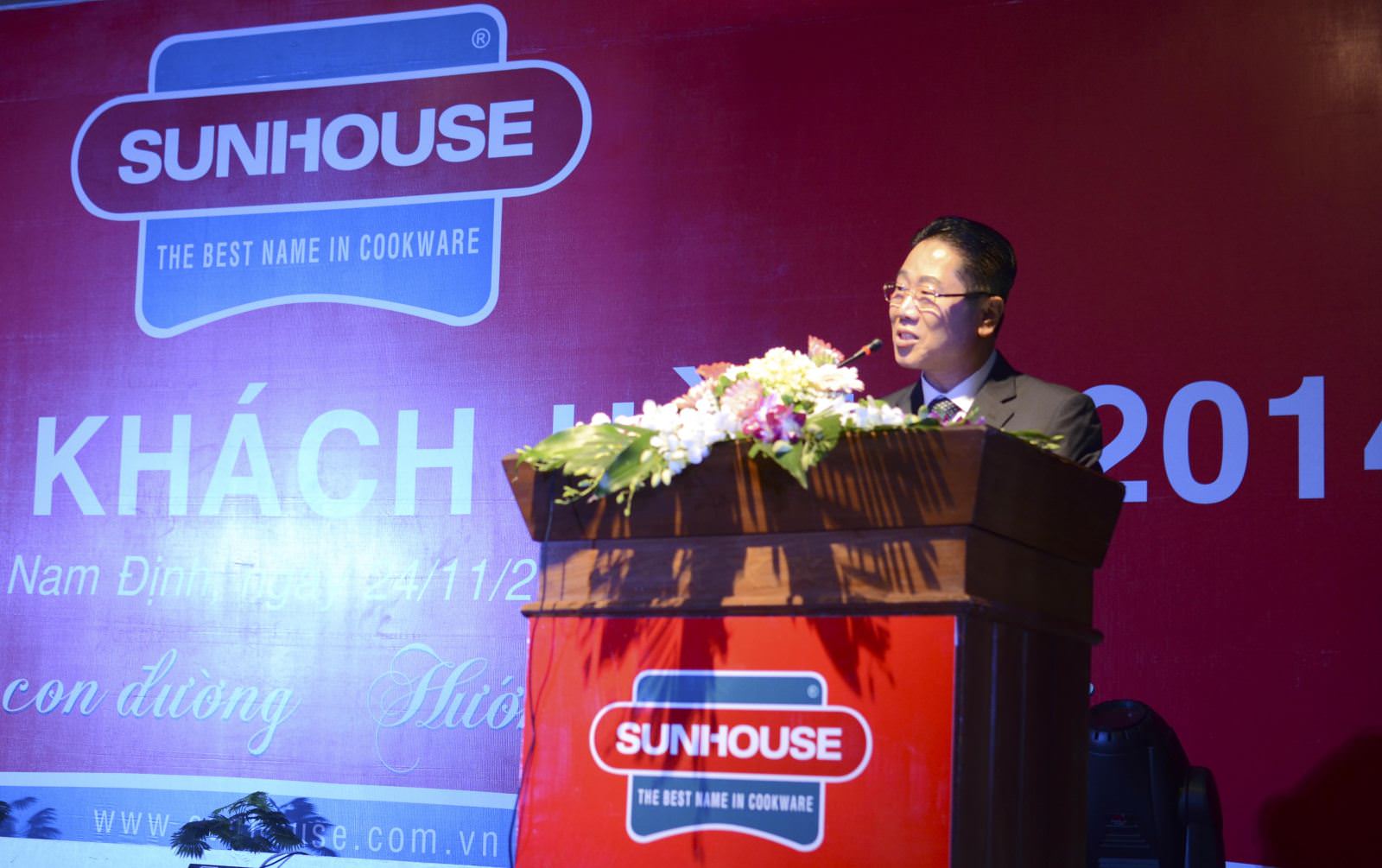 Hội nghị khách hàng Sunhouse tại Nam Định 2014: Chung một con đường – Hướng một tương lai 1