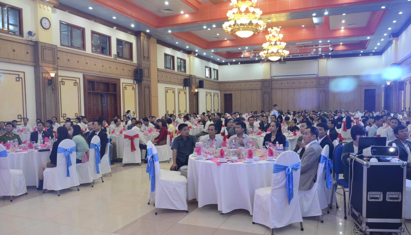 Hội nghị khách hàng Sunhouse tại Nam Định 2014: Chung một con đường – Hướng một tương lai 4