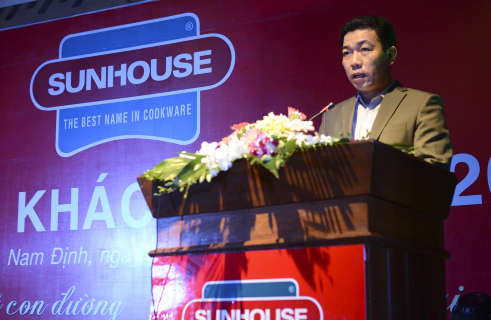 Hội nghị khách hàng Sunhouse tại Nam Định 2014: Chung một con đường – Hướng một tương lai 5