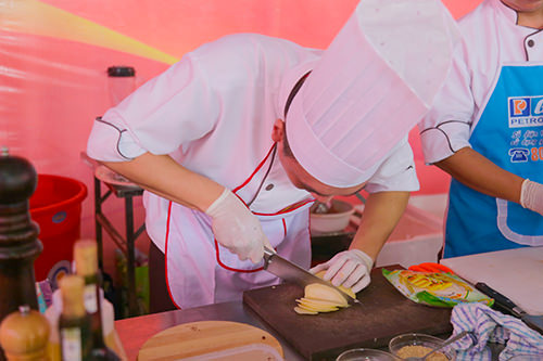 Hội thi đầu bếp giỏi thành phố Đà Nẵng 2016 – Tranh Cup SUNHOUSE 5