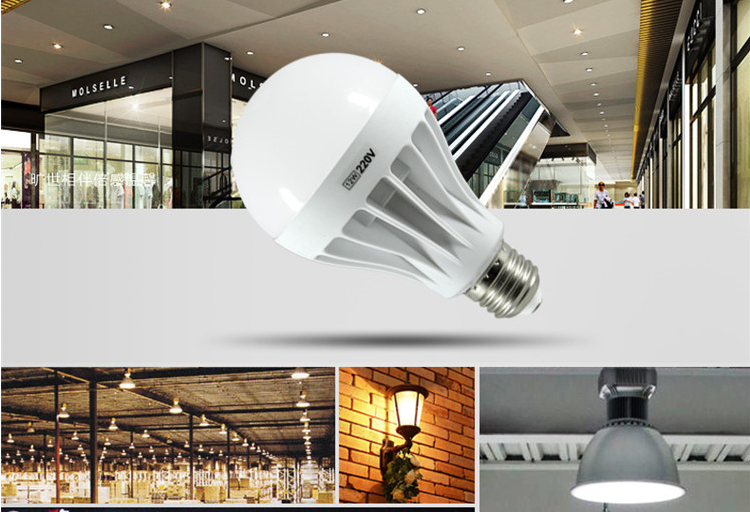 Bóng đèn tích điện sử dụng phổ biến trong nhà hàng, quán ăn tránh gặp rắc rối khi mất điện
