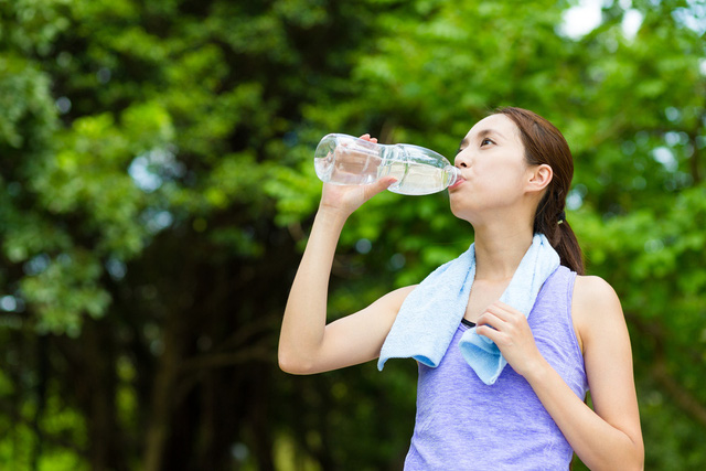 Hiểu về nước đối với cơ thể - Hãy uống đủ lượng và đúng cách 1