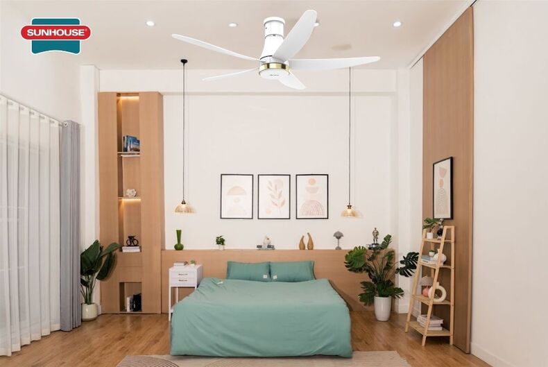 Mẫu quạt trần SUNHOUSE APF7680W phù hợp với không gian trần thấp
