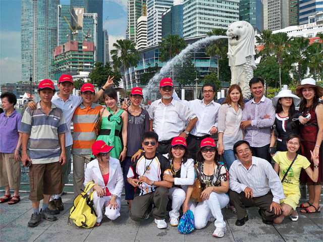 Sunhouse tổ chức chuyến du lịch Singapore cho các khách hàng 5