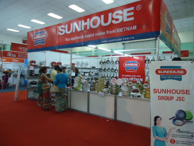 Tập đoàn Sunhouse ghi dấu ấn tại Hội chợ hàng Việt Nam tại Myanmar 2013