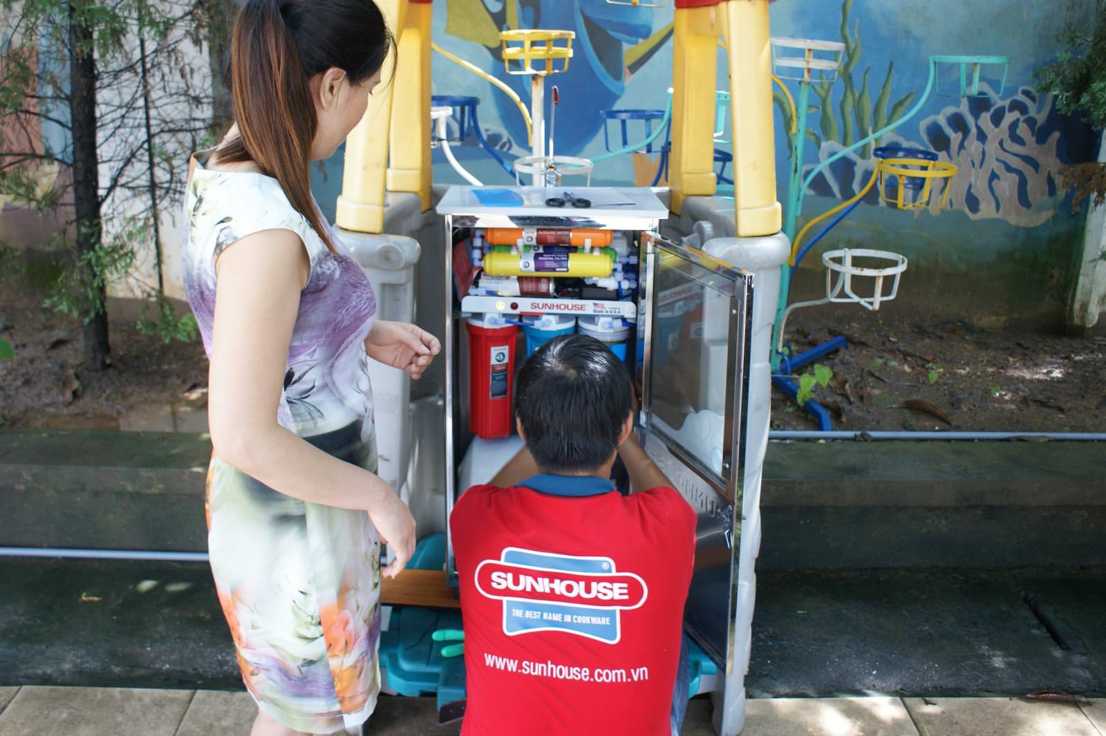 Tập đoàn Sunhouse tặng máy lọc nước cho các trường mầm non Hà Nội