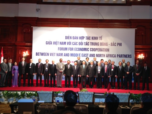 Tập đoàn Sunhouse tham gia “Diễn đàn hợp tác Kinh tế Việt Nam - Trung Đông, Bắc Phi” 2013 1