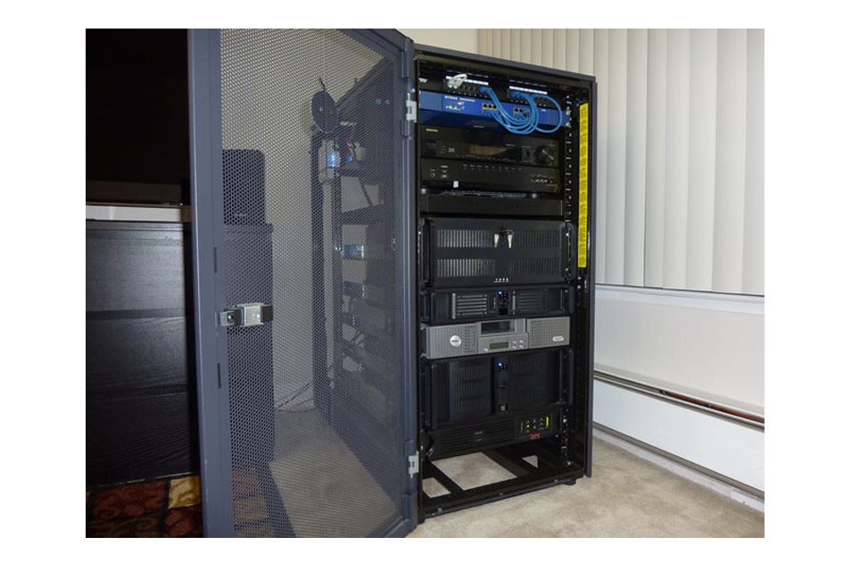 tu-rack-cabinet-005.jpg