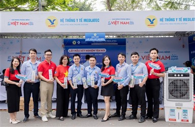 SUNHOUSE đồng hành cùng hàng trăm y bác sĩ tại Ngày hội Sức khỏe Toàn dân, lan tỏa tinh thần sống khỏe chủ động.