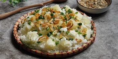 2 công thức nấu xôi sắn bằng nồi cơm điện siêu đơn giản